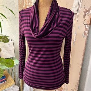 Old Navy Perfect Fit Stripe Long Sleeve Top - Size S
